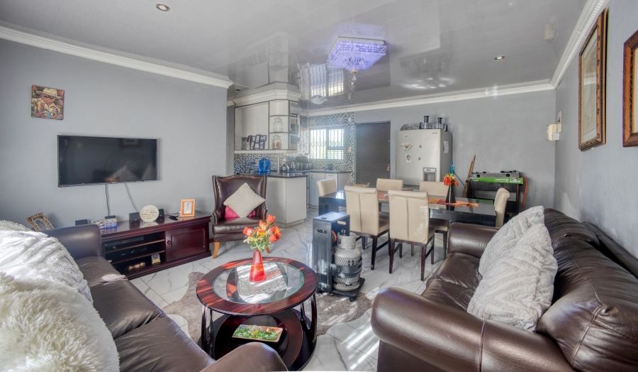 3 Bedroom Property for Sale in Amalinda Eastern Cape
